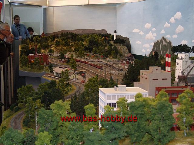 IM2012 226WEB