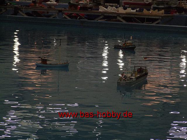 IM2012 289WEB