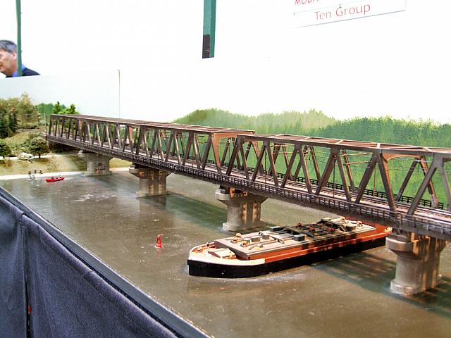 IM 2008 WEB ( 34)