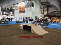 IM2012 254WEB